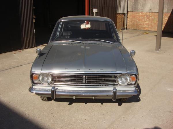 FORD CORTINA