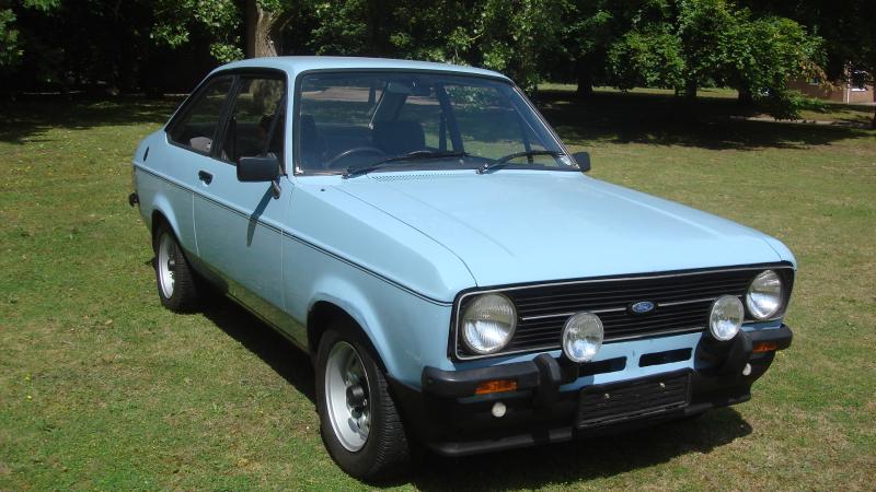 FORD ESCORT