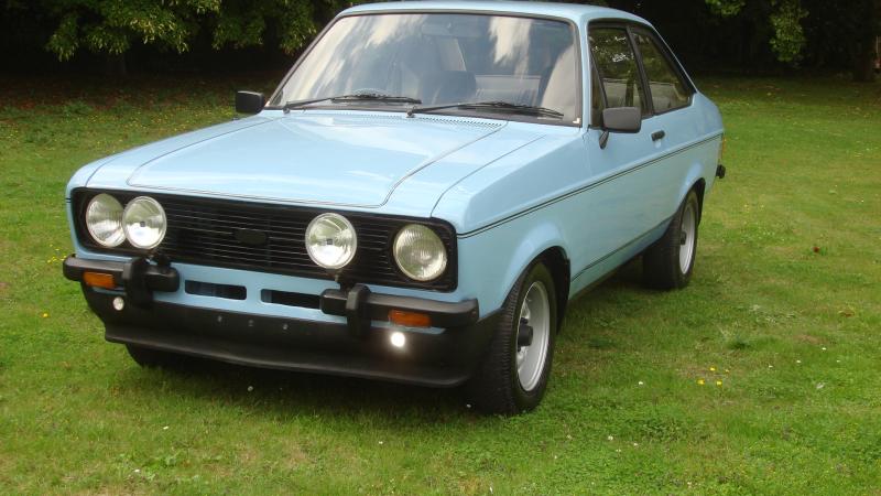 FORD ESCORT