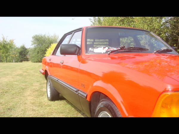 FORD CORTINA