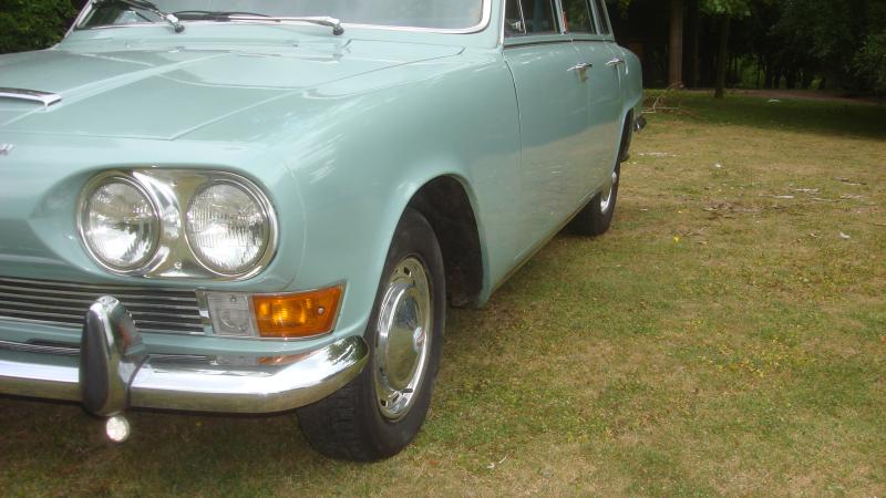 TRIUMPH 2000