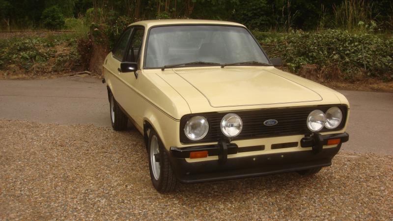 FORD ESCORT