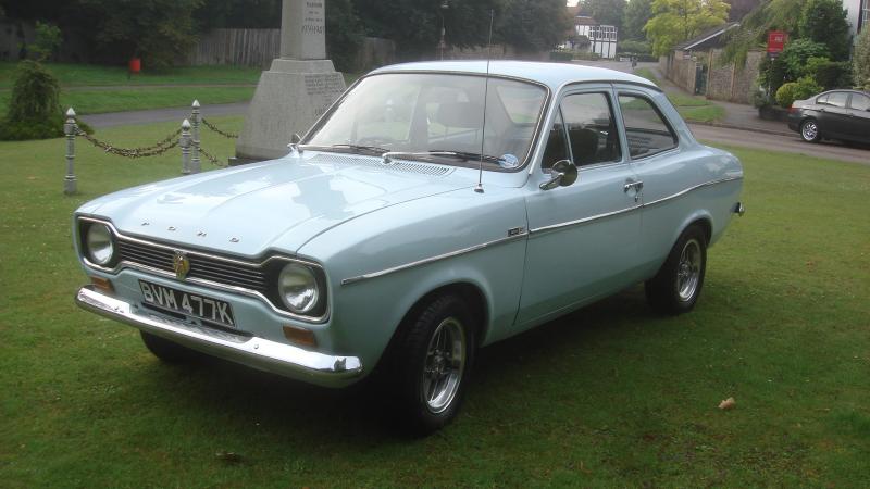 FORD ESCORT