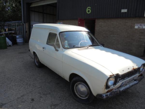 classic ford escort vans for sale uk