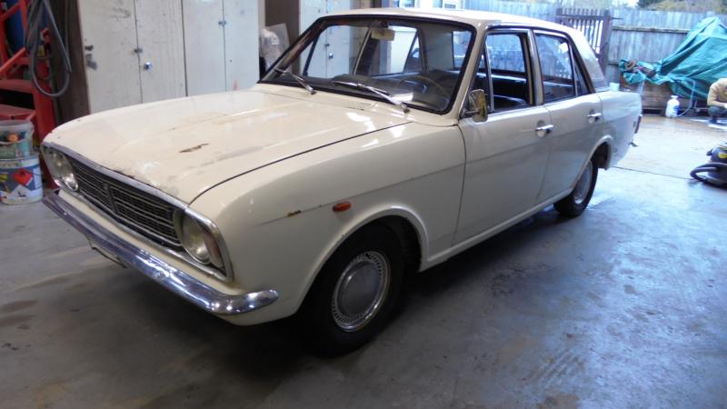 FORD CORTINA