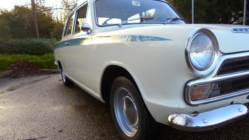 FORD CORTINA SUPER