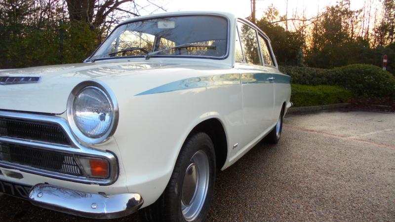 FORD CORTINA SUPER