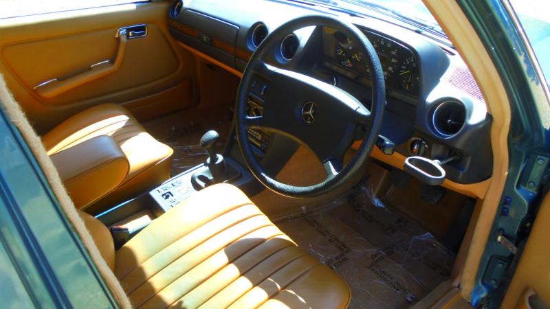 MERCEDES 230E