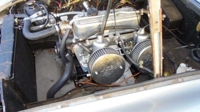 MG B GT