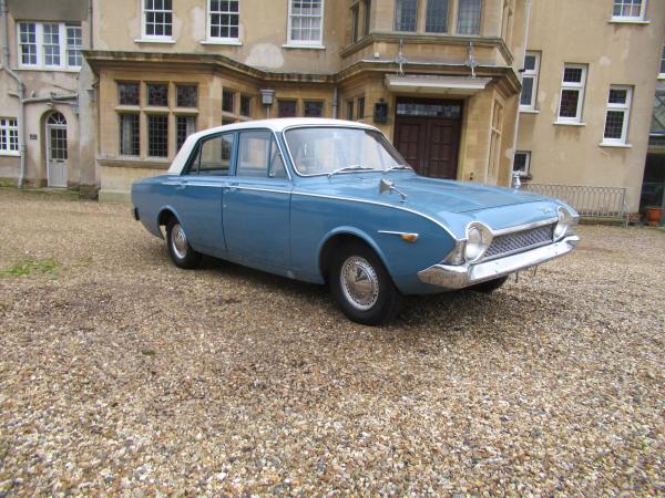 FORD CORSAIR