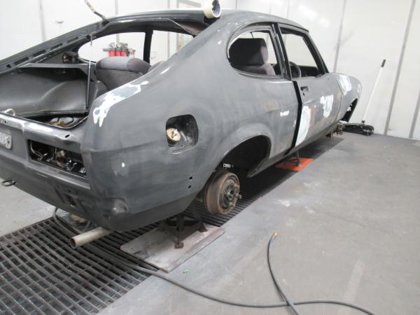 FORD CAPRI INJECTION